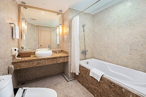 Super Candle Hotel
