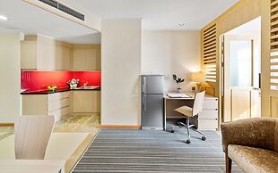 Super Candle Hotel