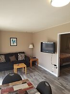 Apple Tree Inn