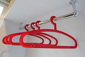 B my guesthouse - Hostel