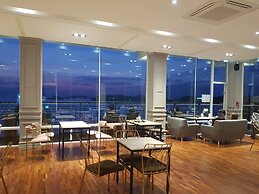 Hotel Hue Loft