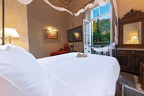 Nafsimedon Hotel