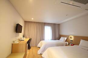 Angel Hotel