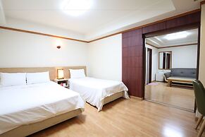 Angel Hotel