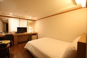Angel Hotel