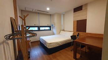Bound Hostel