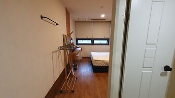 Bound Hostel