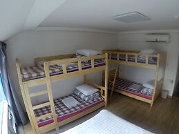 Popcorn Hostel Haeundae