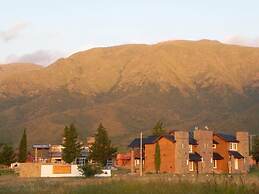 Winds Hill Resort & Spa