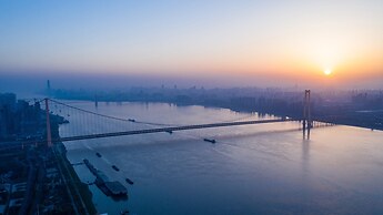 InterContinental Wuhan by IHG