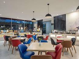 ibis Jakarta Senen