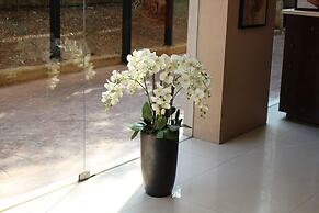 Jounieh Suites Hotel