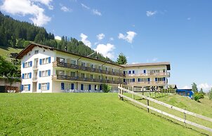 Hotel Crea
