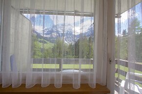 Hotel Crea