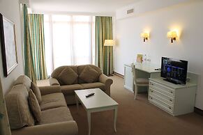 Helena Park - Ultra All inclusive