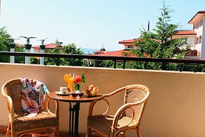 Helena Park - Ultra All inclusive