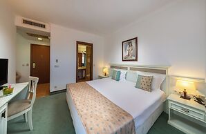 Helena Park - Ultra All inclusive