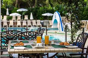 Four Seasons Country Club