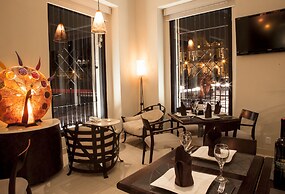 Plaza Gallery Hotel & Boutique