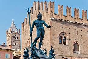 Bologna Center Town
