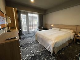 Simple Plus Hotel
