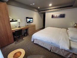 Simple Plus Hotel
