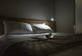 Simple Plus Hotel