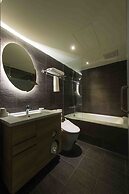 Simple Plus Hotel