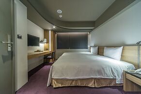 Simple Plus Hotel