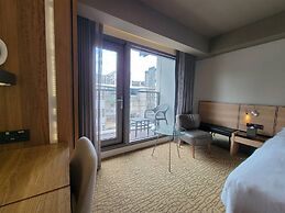 Simple Plus Hotel