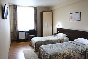 Hotel Crystal