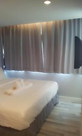 Nantra Ploenchit