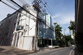 Nantra Ploenchit