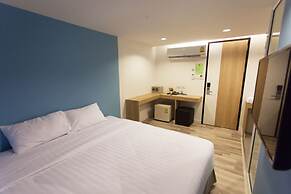 Nantra Ploenchit