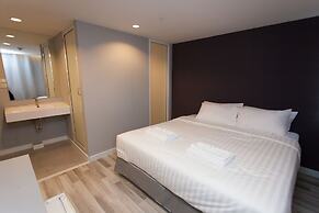 Nantra Ploenchit