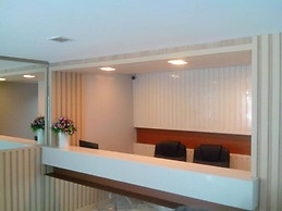 Nantra Ploenchit