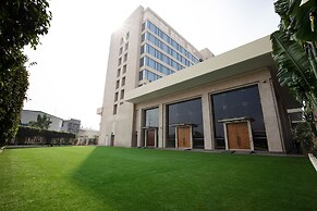 Courtyard by Marriott Pune Chakan