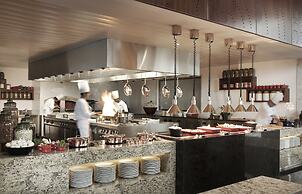 Courtyard by Marriott Pune Chakan