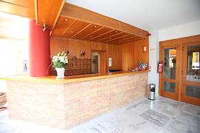 Iria Beach Hotel