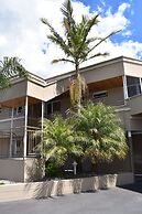 Baywatch Motor Inn