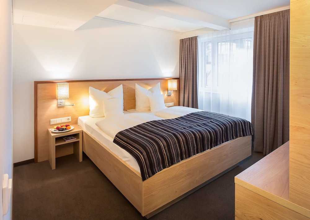 Stadthotel am Römerturm