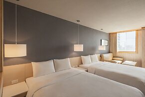Kindness Hotel Glory Pier