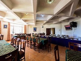 Anand Palace Hotel
