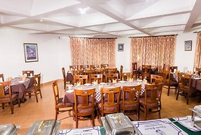 Anand Palace Hotel