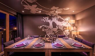 Le Grand Aigle, Friendly Hotel