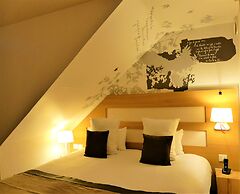 Le Grand Aigle, Friendly Hotel