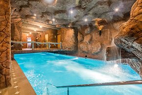 Nabat Palace Hotel