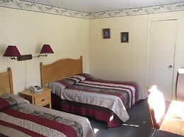 Auberge Mountain View Inn