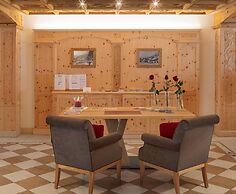 Swiss Alpine Hotel Allalin