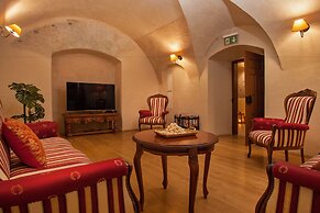 Hotel Santi